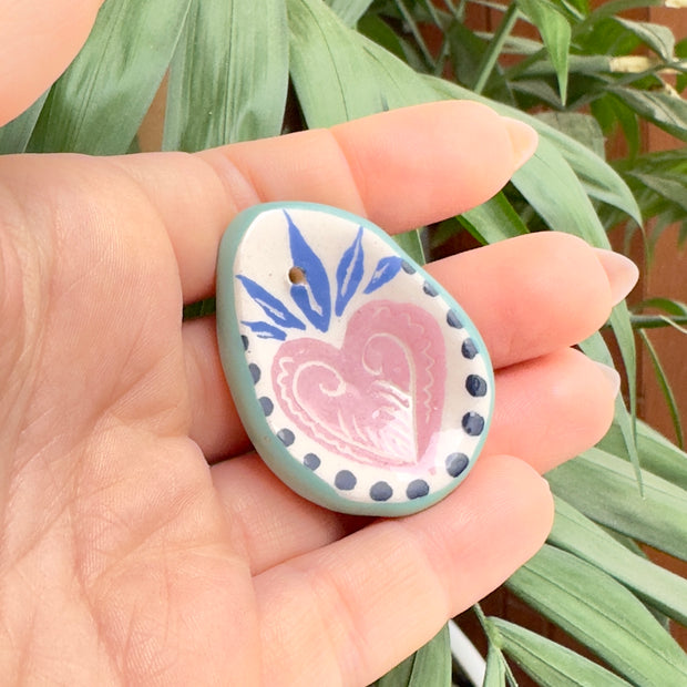 PIEDRA ANTI ESTRES CORAZÓN PASTEL