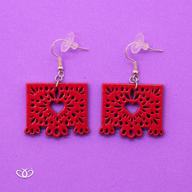 ARETE DE MADERA PAPEL PICADO CORAZÓN