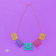 COLLAR MADERA PAPEL PICADO GRANDE