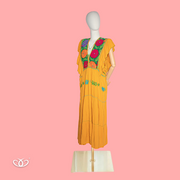 VESTIDO MOSTAZA BORDADO