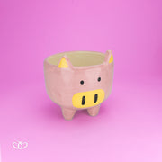 MACETA PATITAS CERDITO ROSA