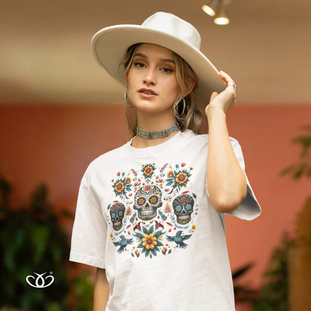 PLAYERA CALAVERAS Y FLORES